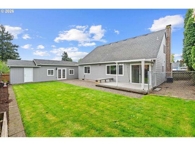 7555 Se MICHAEL Dr, Milwaukie, OR 97222