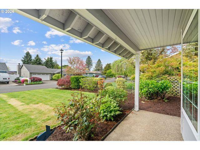 7555 Se MICHAEL Dr, Milwaukie, OR 97222
