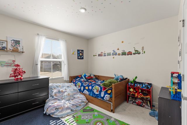 391 Streamview Dr, White House, TN 37188