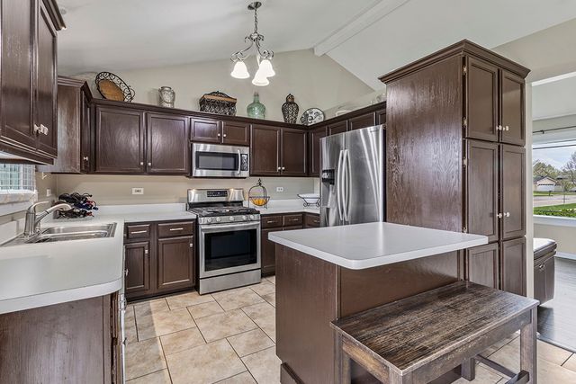 6903 LEWIS CLARK Drive, Plainfield, IL 60586