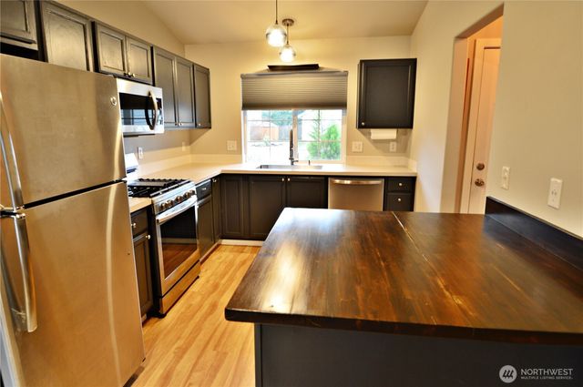 19205 206th Street Ct E, Orting, WA 98360