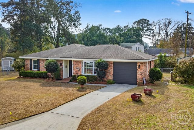 6 Prince Charles Court, Savannah, GA 31406