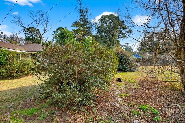 6 Prince Charles Court, Savannah, GA 31406