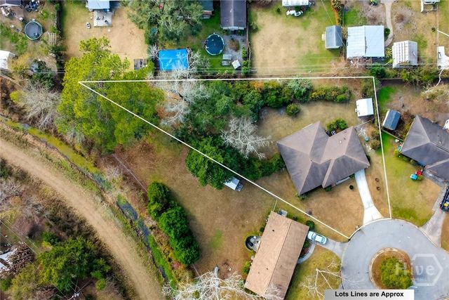 6 Prince Charles Court, Savannah, GA 31406