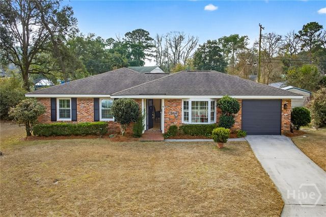 6 Prince Charles Court, Savannah, GA 31406