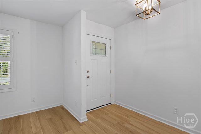 6 Prince Charles Court, Savannah, GA 31406