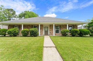5431 Charing Way Ave, Baton Rouge, LA 70817