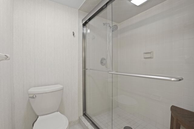 5172 SE Club Way 207, Stuart, FL 34997