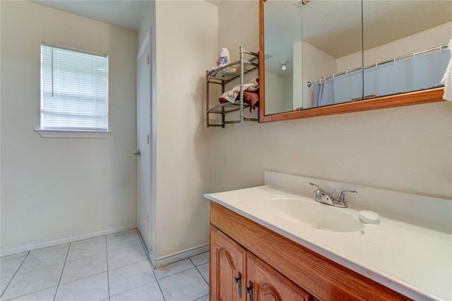 3807 Crandon Street, Houston, TX 77026