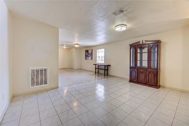 3807 Crandon Street, Houston, TX 77026