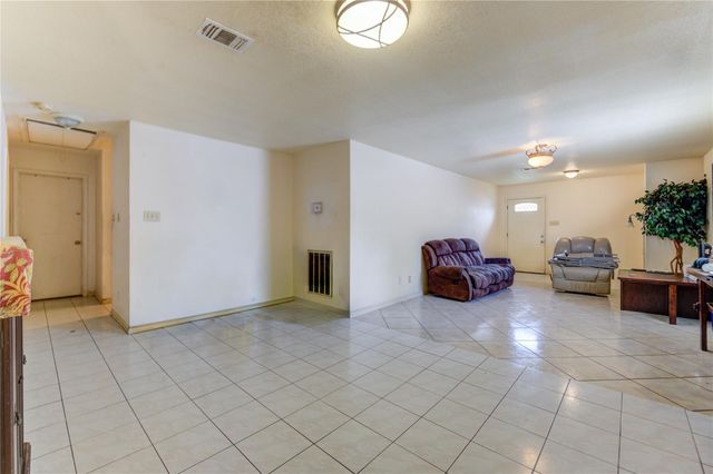 3807 Crandon Street, Houston, TX 77026