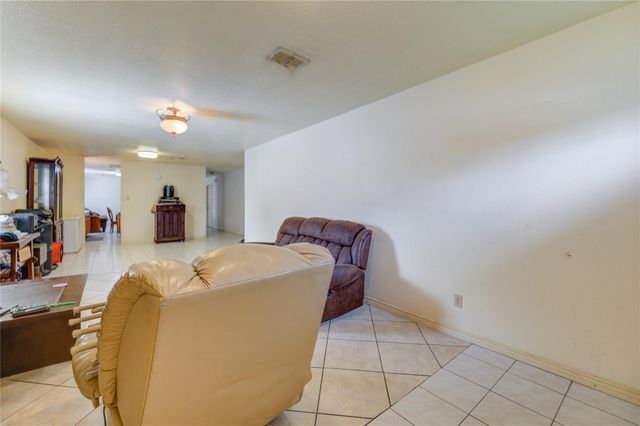 3807 Crandon Street, Houston, TX 77026