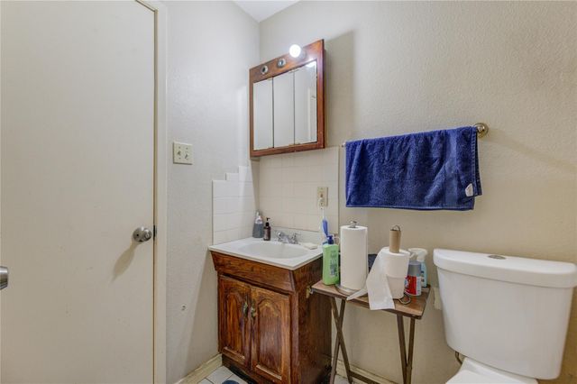 3807 Crandon Street, Houston, TX 77026
