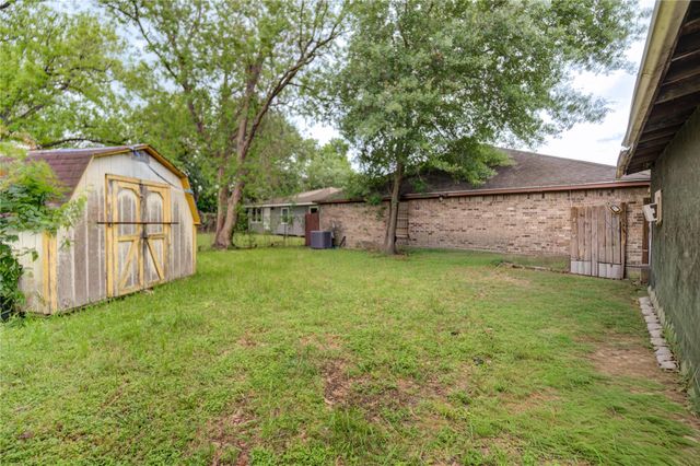 3807 Crandon Street, Houston, TX 77026