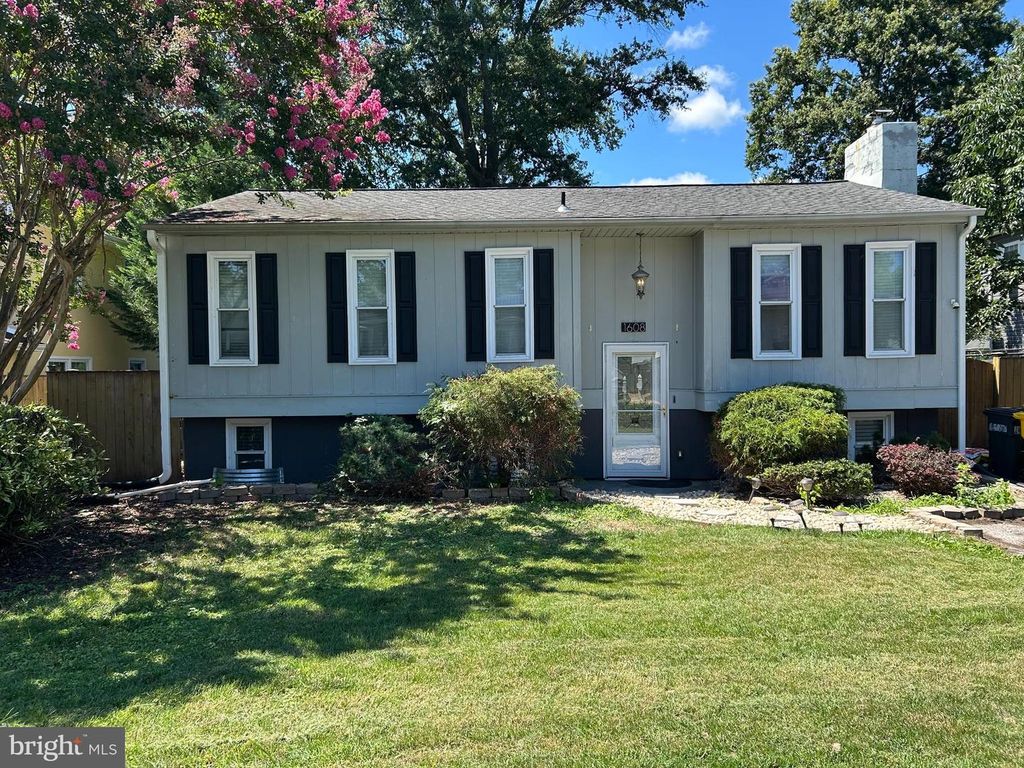 1608 HAVRE DE GRACE DR, Edgewater, MD 21037