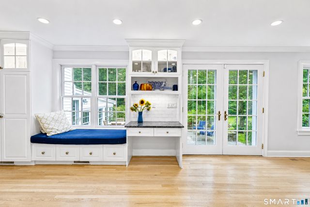 227 Newtown Turnpike, Weston, CT 06883
