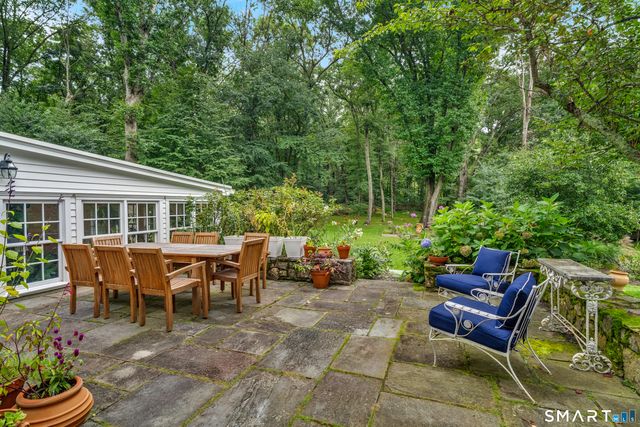 227 Newtown Turnpike, Weston, CT 06883