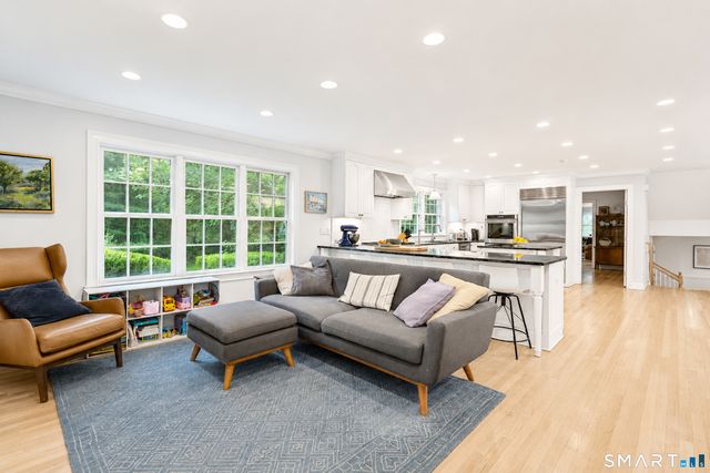 227 Newtown Turnpike, Weston, CT 06883