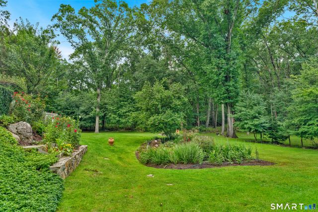 227 Newtown Turnpike, Weston, CT 06883