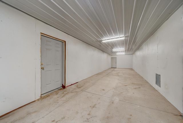 5301 E Eloika Rd, Chattaroy, WA 99003