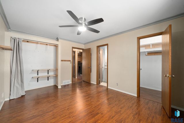 833 E Pam Rd Road, Sioux Falls, SD 57105