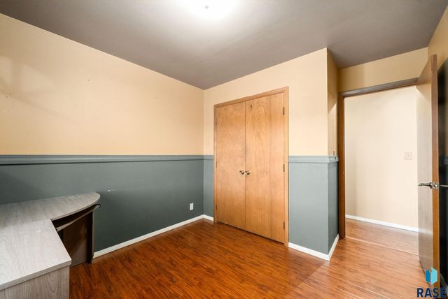 833 E Pam Rd Road, Sioux Falls, SD 57105