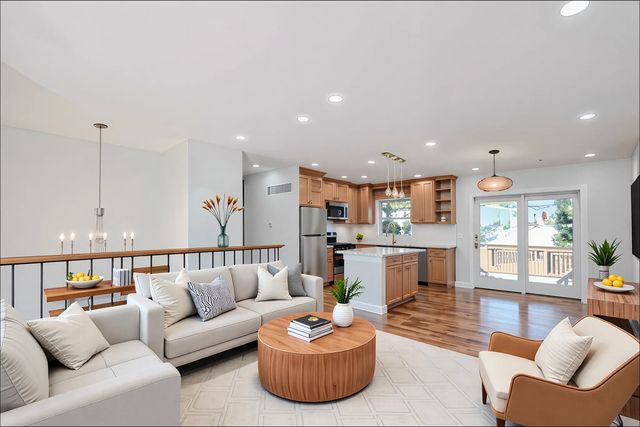 839 N Bennett Street, Geneva, IL 60134