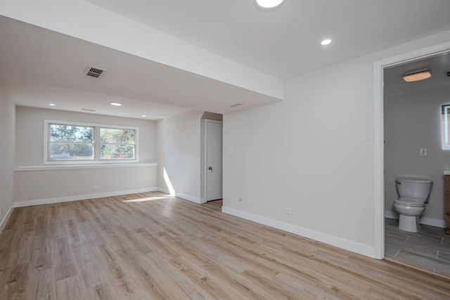 839 N Bennett Street, Geneva, IL 60134