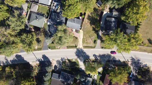 839 N Bennett Street, Geneva, IL 60134