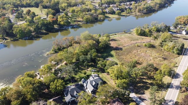 839 N Bennett Street, Geneva, IL 60134