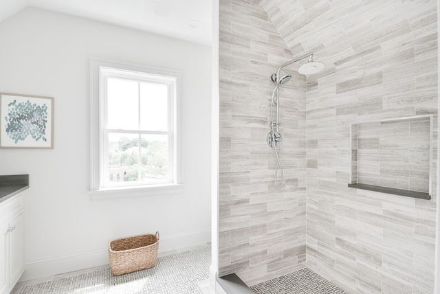 44 Evergreen St 4, Boston, MA 02130
