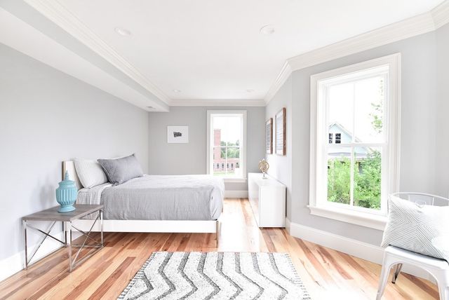 44 Evergreen St 4, Boston, MA 02130