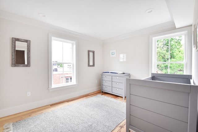 44 Evergreen St 4, Boston, MA 02130