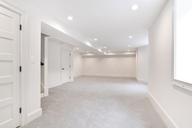 44 Evergreen St 4, Boston, MA 02130