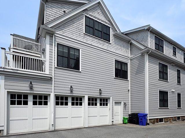 44 Evergreen St 4, Boston, MA 02130