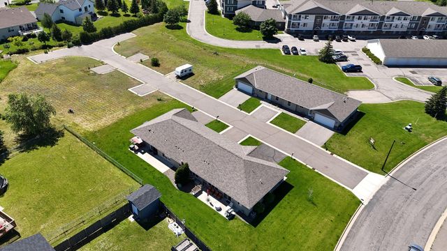 415 4th Avenue SE, Saint Joseph, MN 56374