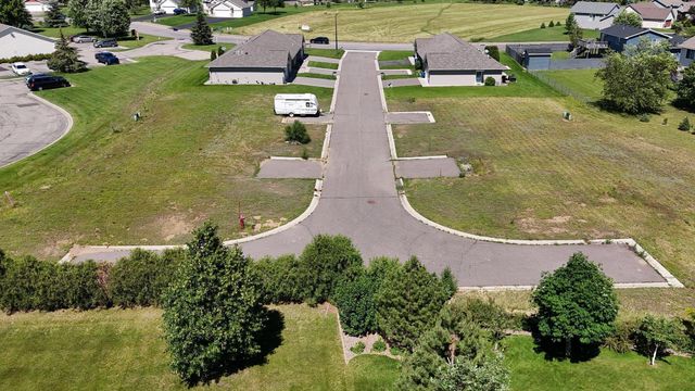 415 4th Avenue SE, Saint Joseph, MN 56374