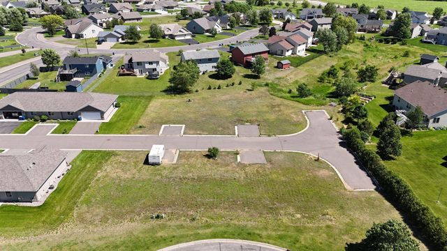 415 4th Avenue SE, Saint Joseph, MN 56374