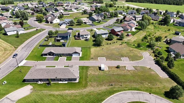415 4th Avenue SE, Saint Joseph, MN 56374