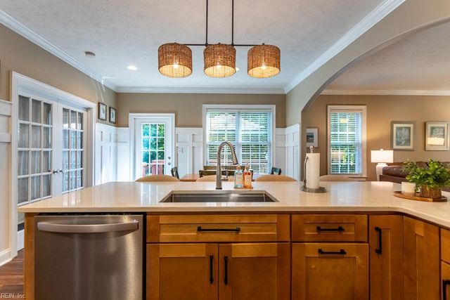 104 Perlie CT, Yorktown, VA 23692