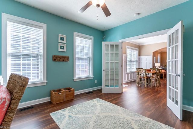 104 Perlie CT, Yorktown, VA 23692