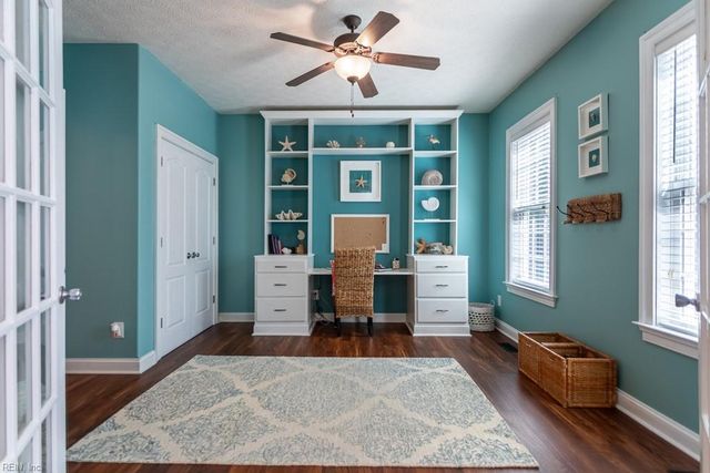 104 Perlie CT, Yorktown, VA 23692