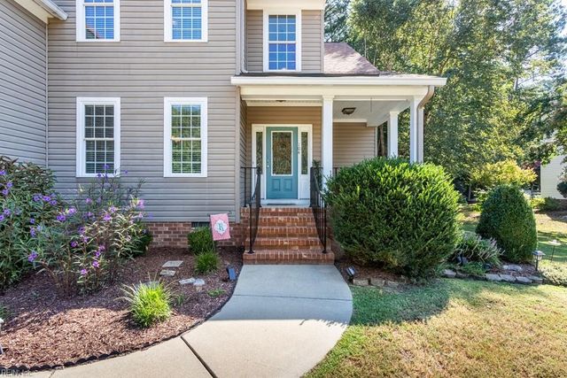 104 Perlie CT, Yorktown, VA 23692