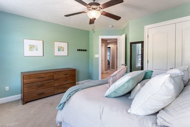 104 Perlie CT, Yorktown, VA 23692