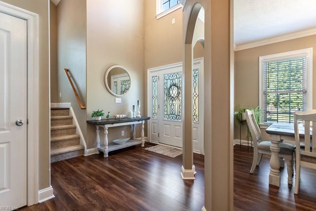 104 Perlie CT, Yorktown, VA 23692