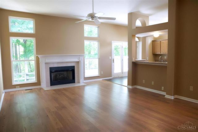 1273 McGuffey Ln, Union Twp, OH 45103