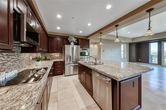 64 Strada Principale 405, Henderson, NV 89011