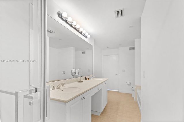 3340 NE 190th St 908, Aventura, FL 33180