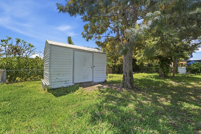 1804 Bayshore Drive, Fort Pierce, FL 34949