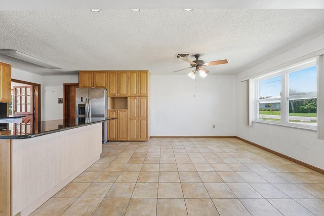 1804 Bayshore Drive, Fort Pierce, FL 34949